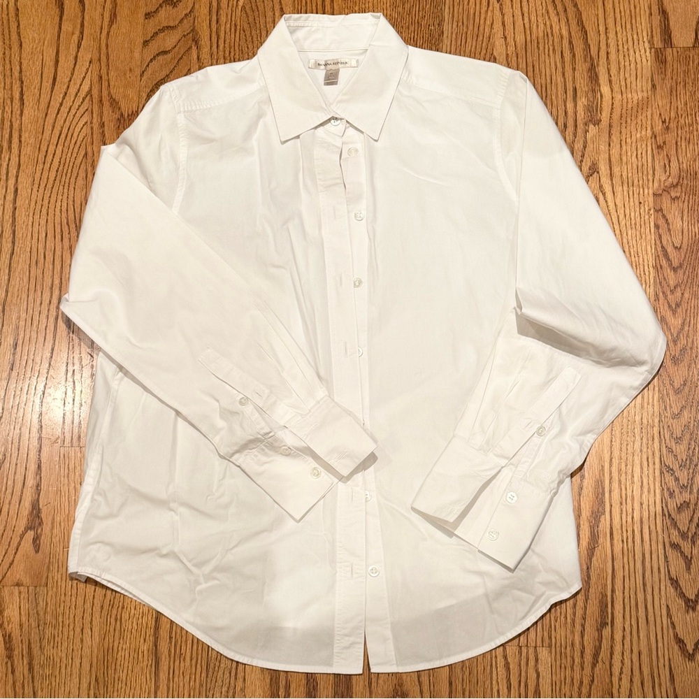 Banana Republic White Button Down Shirt